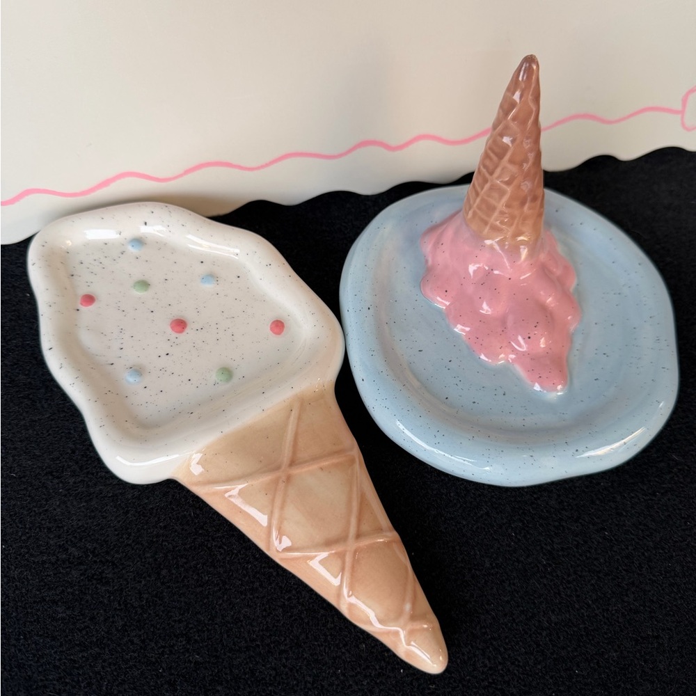 Target Bullseye Ceramic Ice Cream Trinket Dish
